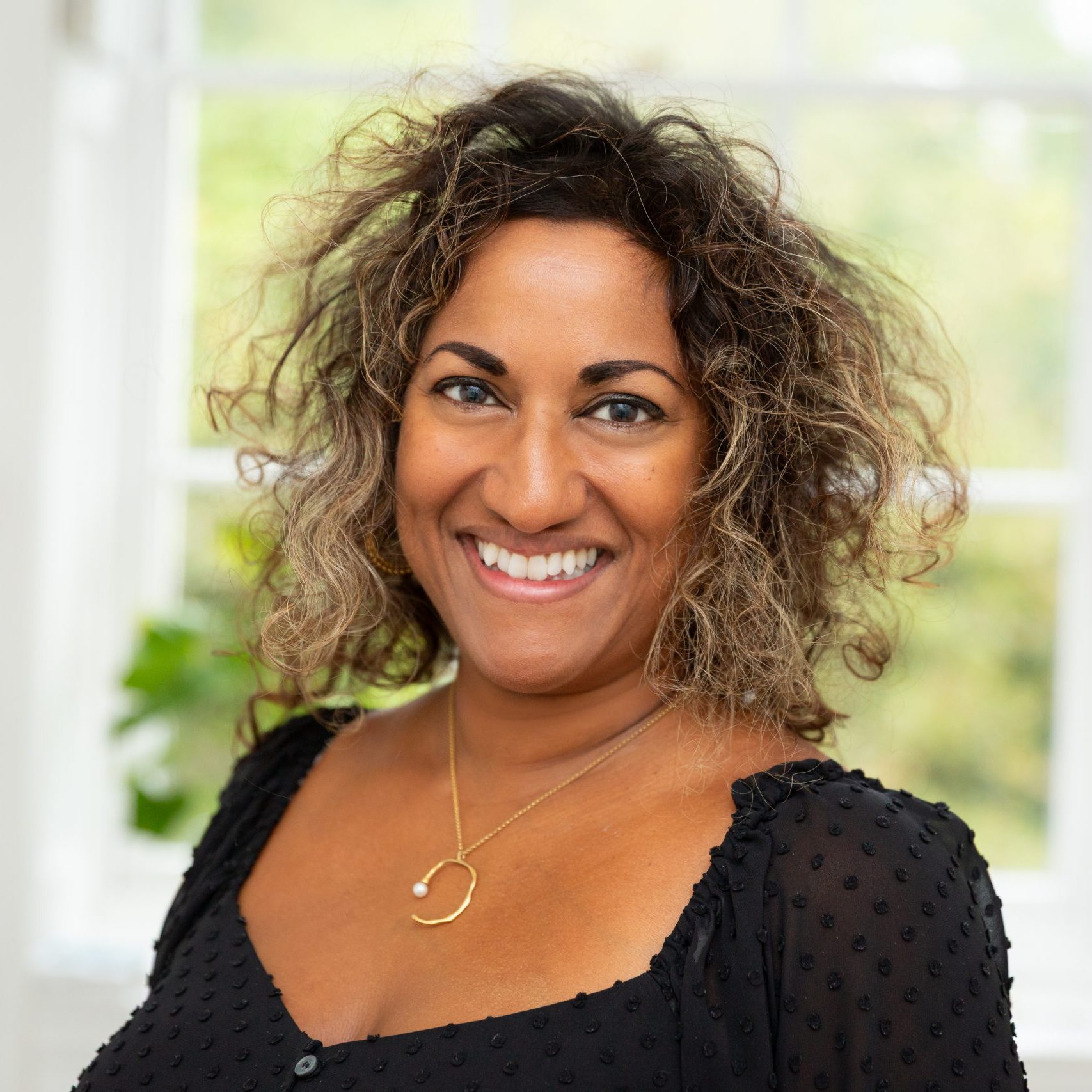 Anoushka Beazley, Transactional Analysis Psycotherapist